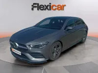 Usado Mercedes CLA200 Shooting Brake 150 CV (110 kW) 2021 Gris Familiar
