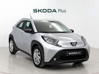 Usado Toyota Aygo X Play 72 CV (52 kW) 2024 Gris SUV