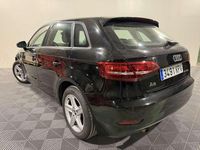 Usado Audi A3 Sportback 116 CV (85 kW) 2018 Negro Utilitario