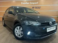 Usado VW Polo Edition 65 CV (47 kW) 2019 Gris Utilitario