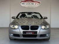Usado BMW 320 Luxury Line 170 CV (125 kW) 2007 Gris / plata Coupe