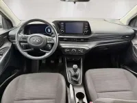 Usado Hyundai i20 84 CV (61 kW) 2021 Gris Utilitario