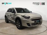 Usado Fiat 600 100 CV (73 kW) 2024 Blanco SUV