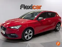 Usado Seat Leon FR 150 CV (110 kW) 2021 Rojo