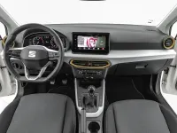Begagnad Seat Arona Style 111 HK (81 kW) 2022 Vit SUV
