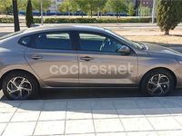 Usado Hyundai i30 120 CV (88 kW) 2022 Gris / plata Berlina