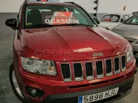 Usado Jeep Compass Sport 136 CV (100 kW) 2012 Granate SUV