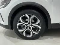 Usado Renault Captur Techno 140 CV (102 kW) 2022 Blanco SUV