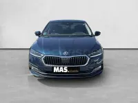 Usado Skoda Octavia Selection 150 CV (110 kW) 2023 Azul Berlina