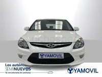 Begagnad Hyundai i30 Classic 109 HK (80 kW) 2011 Vit Sedan