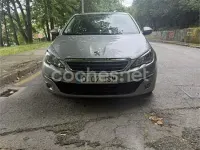 Usado Peugeot 308 SW Active 120 CV (88 kW) 2016 Gris / plata Familiar