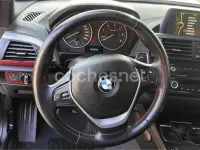 Usado BMW 118 Sport Line 143 CV (105 kW) 2012 Negro Utilitario