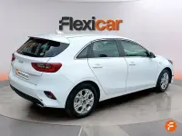 Usado Kia Ceed 136 CV (100 kW) 2023 Blanco Utilitario