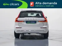 Usado Volvo XC60 Plus 197 CV (144 kW) 2022 Blanco SUV