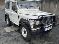 Usado Land Rover Defender 122 CV (89 kW) 2003 Blanco Familiar