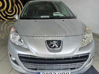 Usado Peugeot 207 Sportium 95 CV (69 kW) 2011 Gris / plata Berlina