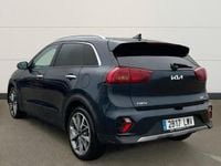 Usado Kia Niro 141 CV (103 kW) 2022 Negro SUV