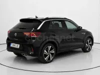 Usado VW T-Roc Life 150 CV (110 kW) 2022 Negro SUV