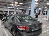 Usado Toyota Avensis Active 132 CV (97 kW) 2009 Gris / plata Berlina