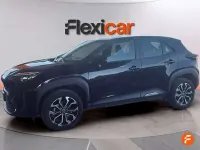 Usado Toyota Yaris Cross Active 116 CV (85 kW) 2023 Negro SUV