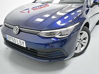 Usado VW Golf VIII Life 116 CV (85 kW) 2021 Azul Utilitario