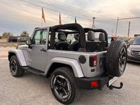 Usado Jeep Wrangler 200 CV (147 kW) 2015 Gris / plata SUV