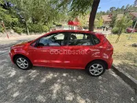 Usado VW Polo Advance 90 CV (66 kW) 2014 Rojo Berlina