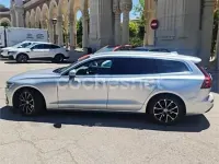 Usado Volvo V60 Momentum 150 CV (110 kW) 2021 Gris / plata Familiar