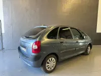 Usado Citroën Xsara Picasso 92 CV (67 kW) 2009 Gris / plata Monovolumen