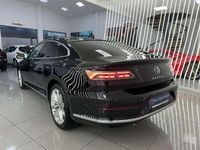 Usado VW Arteon Elegance 150 CV (110 kW) 2023 Negro Berlina