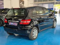 Usado Mercedes B150 95 CV (69 kW) 2006 Negro Monovolumen