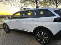 Usado Peugeot 5008 Allure 130 CV (95 kW) 2017 Blanco Monovolumen