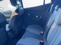 Usado Peugeot 2008 Allure 100 CV (73 kW) 2025 Azul SUV