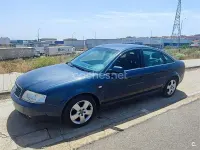 Usado Audi A6 180 CV (132 kW) 2002 Azul Berlina