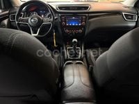 Usado Nissan Qashqai Acenta 115 CV (84 kW) 2020 Gris / plata SUV