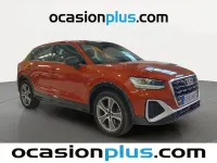 Usado Audi Q2 Design 116 CV (85 kW) 2018 Naranja SUV