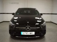 Usado Mercedes B200 150 CV (110 kW) 2023 Negro Monovolumen