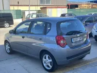 Usado Chevrolet Aveo LS 84 CV (61 kW) 2009 Gris Utilitario