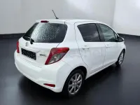 Käytetty Toyota Yaris Active 90 HP (66 kW) 2015 Valkoinen Viistoperä