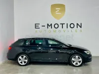 Usado Seat Leon FR 150 CV (110 kW) 2019 Negro Familiar