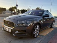 Usado Jaguar XE R-Sport 200 CV (147 kW) 2018 Gris / plata Berlina