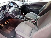 Usado Ford Fiesta ST-Line 101 CV (74 kW) 2017 Blanco Utilitario