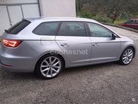 Usado Seat Leon ST FR 150 CV (110 kW) 2018 Gris / plata Familiar