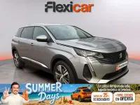 Usado Peugeot 5008 Allure 131 CV (96 kW) 2020 Gris SUV