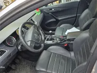 Usado Peugeot 508 SW Access 115 CV (84 kW) 2013 Amarillo Familiar