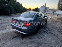 Usado BMW 330 204 CV (150 kW) 2006 Gris / plata Berlina