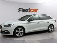 Usado Seat Leon FR 150 CV (110 kW) 2021 Blanco Familiar
