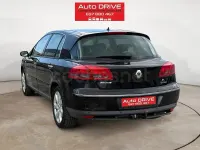 Usado Renault Vel Satis Initiale 175 CV (128 kW) 2007 Negro Utilitario