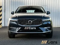 Usado Volvo XC60 Plus 350 CV (257 kW) 2024 Azul SUV