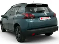 Usado Peugeot 2008 Style 131 CV (96 kW) 2019 Azul SUV